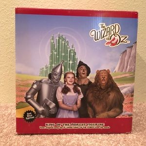 King Of The Forest Figurine!!!!!! THE WIZARD OF OZ